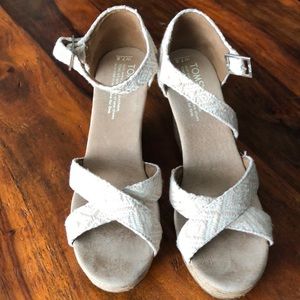 Toms Wedges